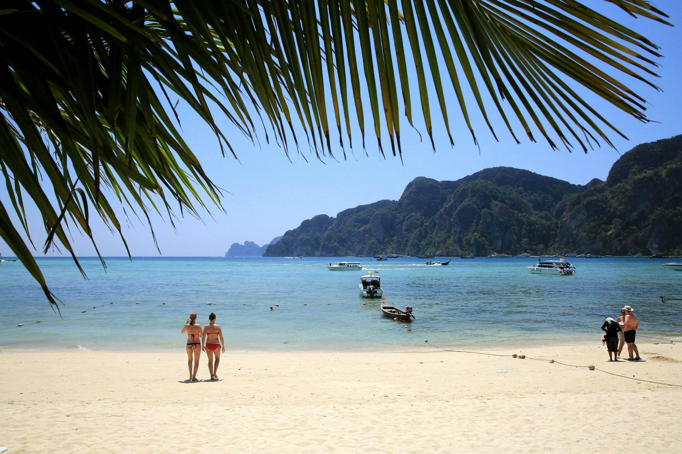 泰国普吉岛最新真实消息,泰国普吉岛现在游客多吗