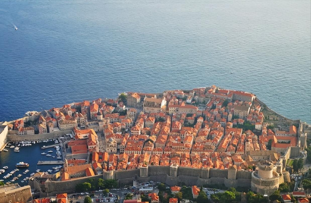 带你去看看真实的克罗地亚,一起来看看真实的加纳