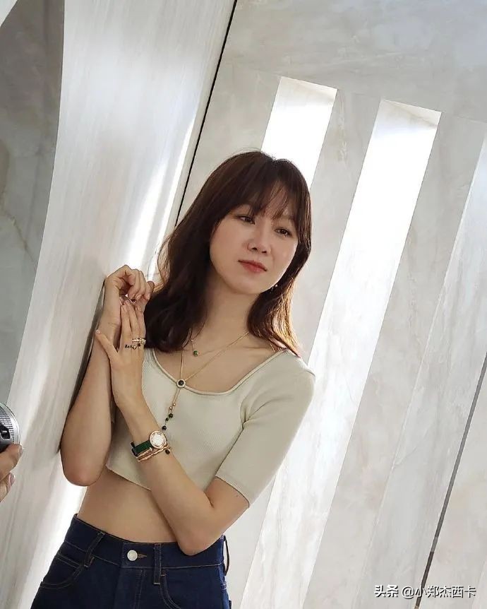 孔孝真的衣品,孔孝真穿搭思路