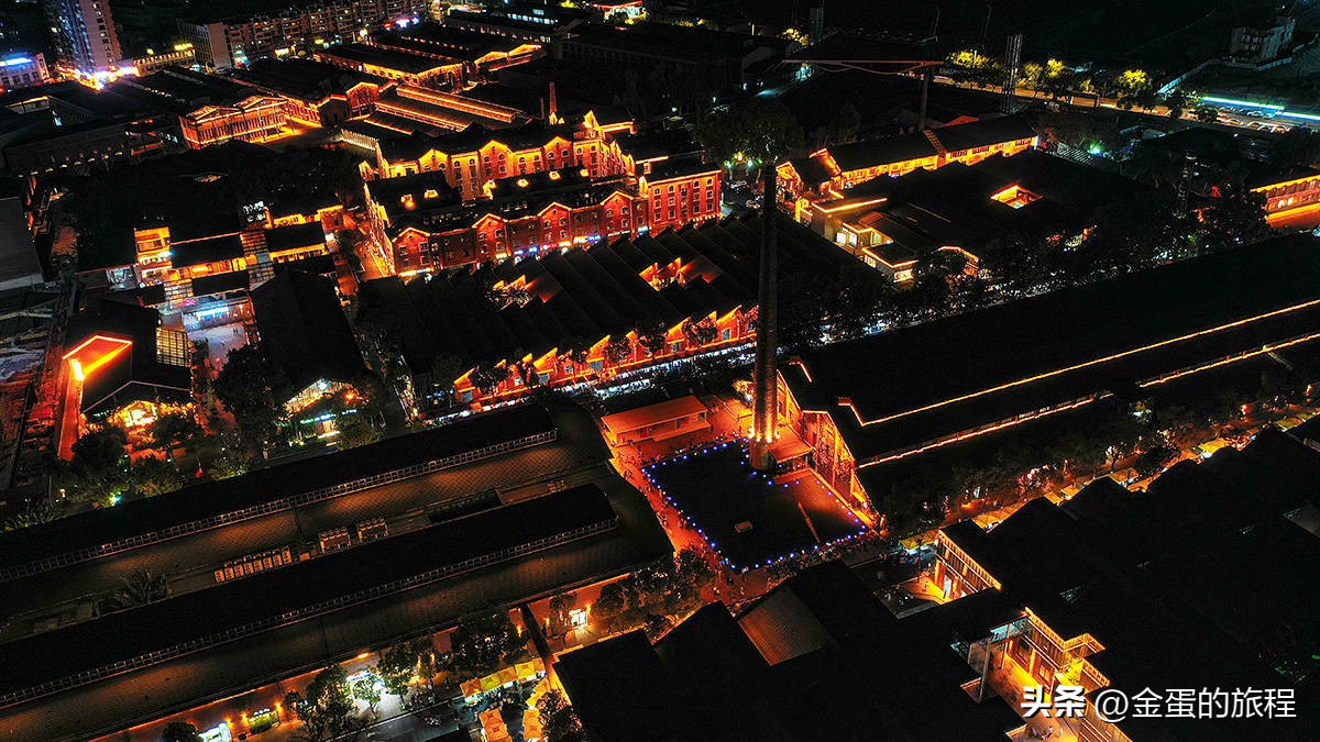 景德镇好玩的夜市卖陶瓷,景德镇陶溪川夜市瓷器