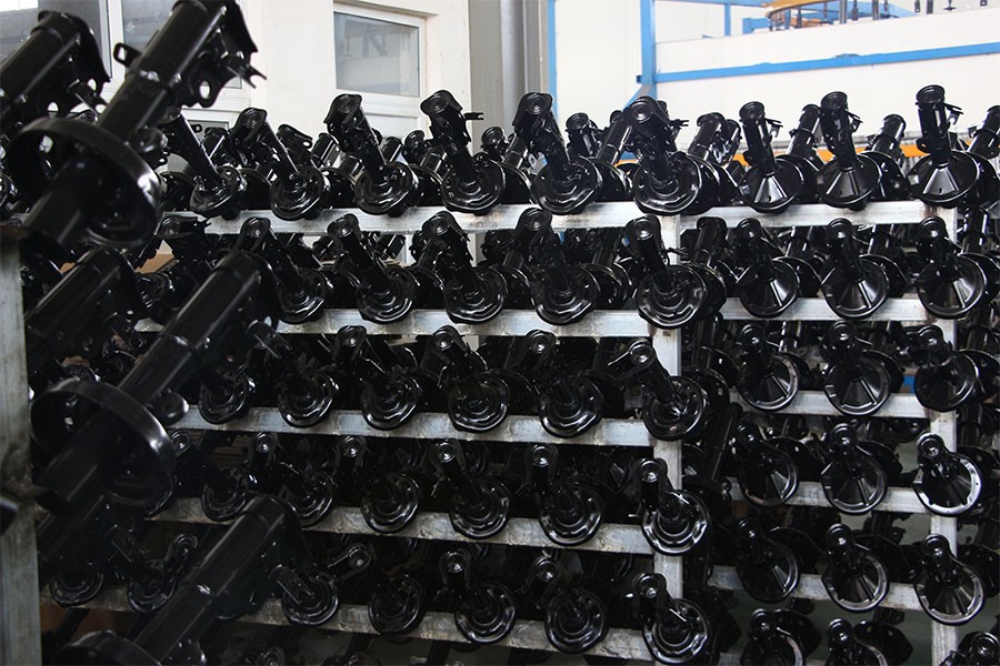 汽车减震器，能有效提升乘车舒适性！它是如何工作的？