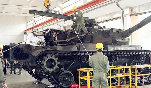 鍙版咕姝﹀櫒瑁呭閮芥湁鍝簺,鍙版咕姝﹀櫒閰嶄欢