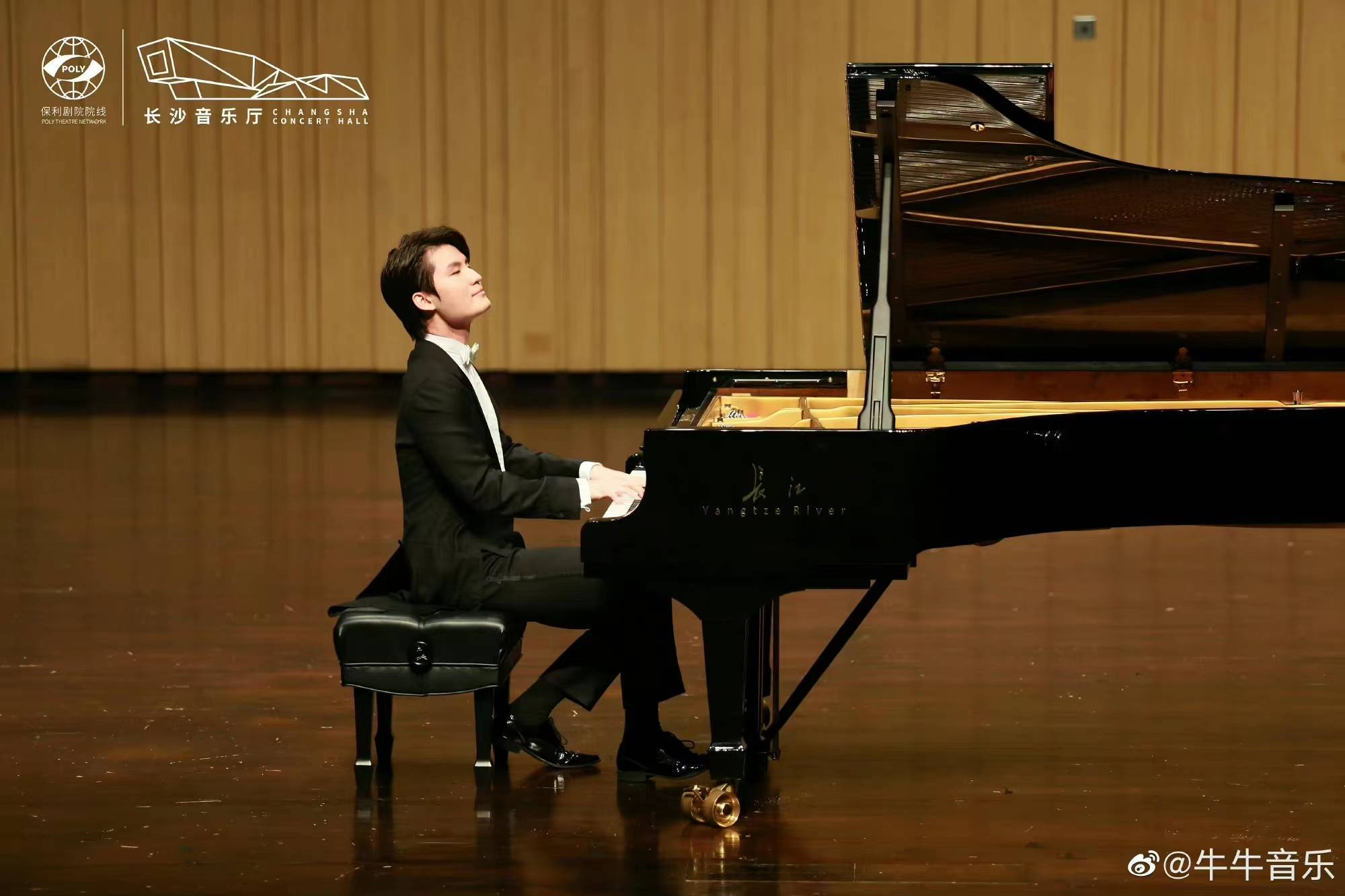 钢琴家牛牛野蜂飞舞,钢琴家牛牛李斯特钢琴改编曲