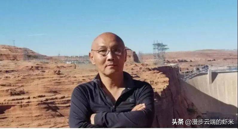 小丑河山硕，在美国死2年没钱下葬、骨灰还丢了