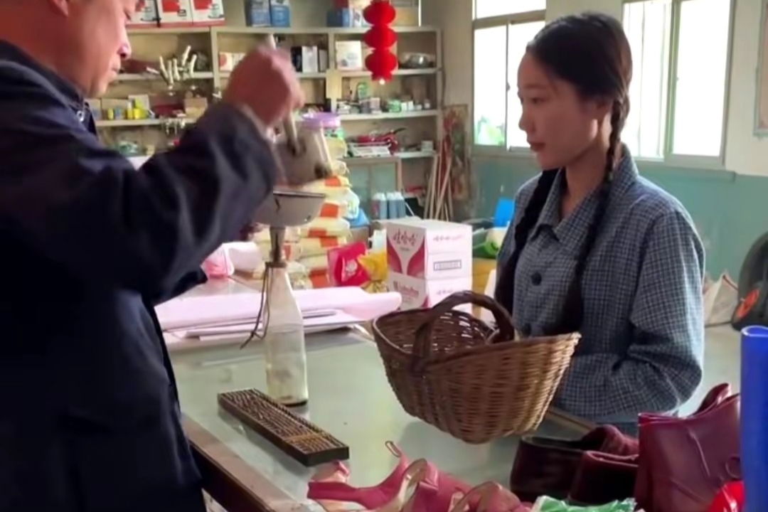 七八十年代供销社卖的日杂百货,四十年前供销社卖过的31种日用品