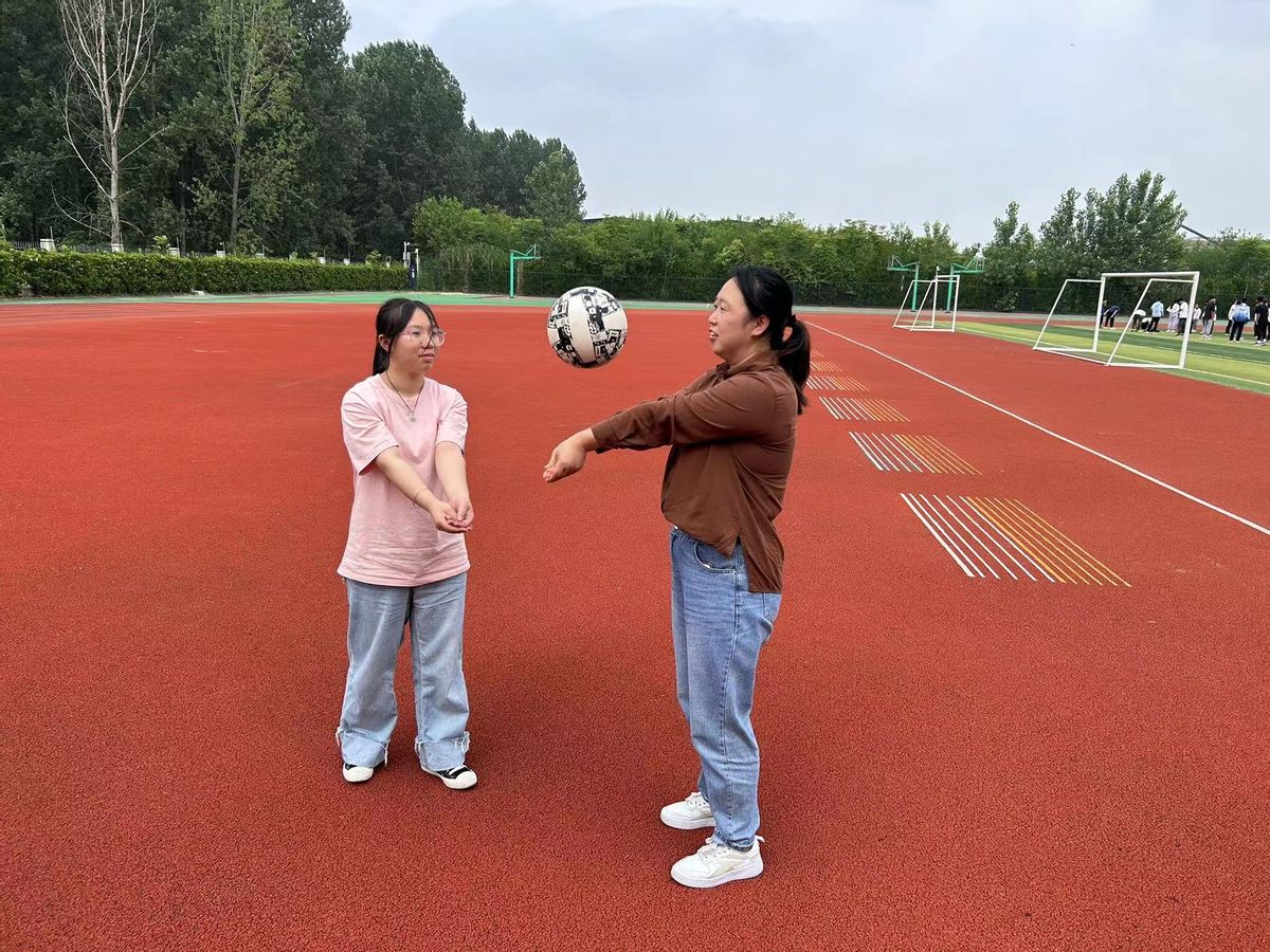 莒县曹月华教师,南苑中学姜堰曹月华