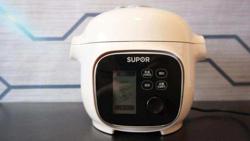 怎样挑选苏泊尔炒菜的锅,苏泊尔的二款料理快锅哪个更好