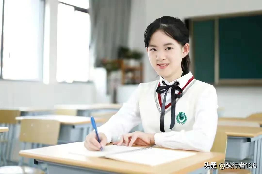 冀教版英语知识点归纳上册七年级,冀教版七年级上册英语1-8单元总结