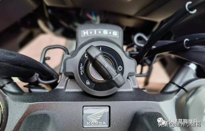 一分钱一分货，CB500X与CB400X的区别