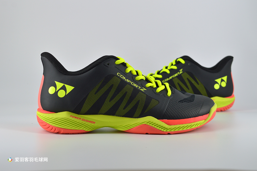 尤尼克斯羽毛球鞋林丹款17款,尤尼克斯林丹cfz二代
