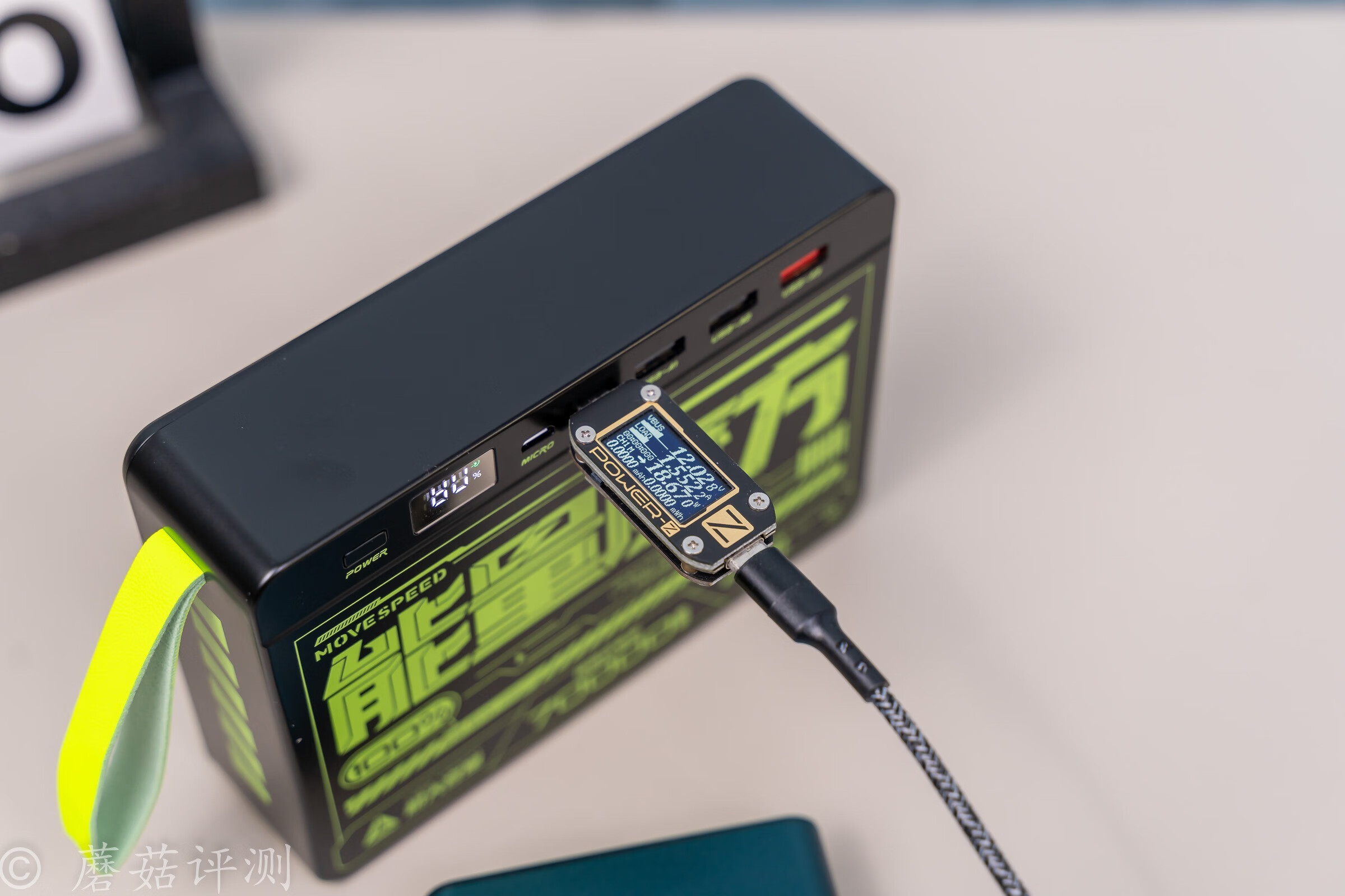 户外电源充电宝100000毫安拆解,移速7万毫安移动电源测评
