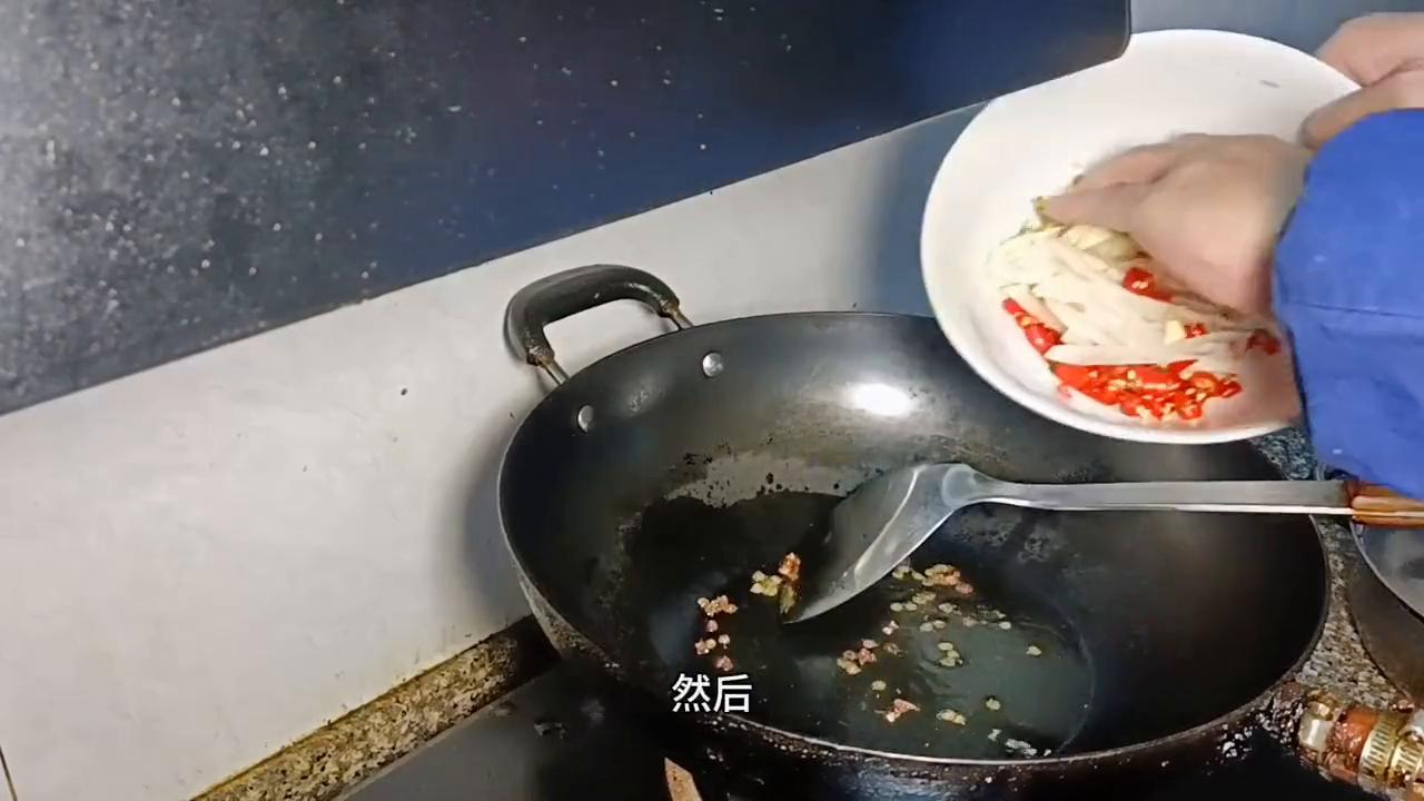 水煮肉片怎样做又滑又嫩好吃视频,水煮肉片怎样做又滑又嫩不辣