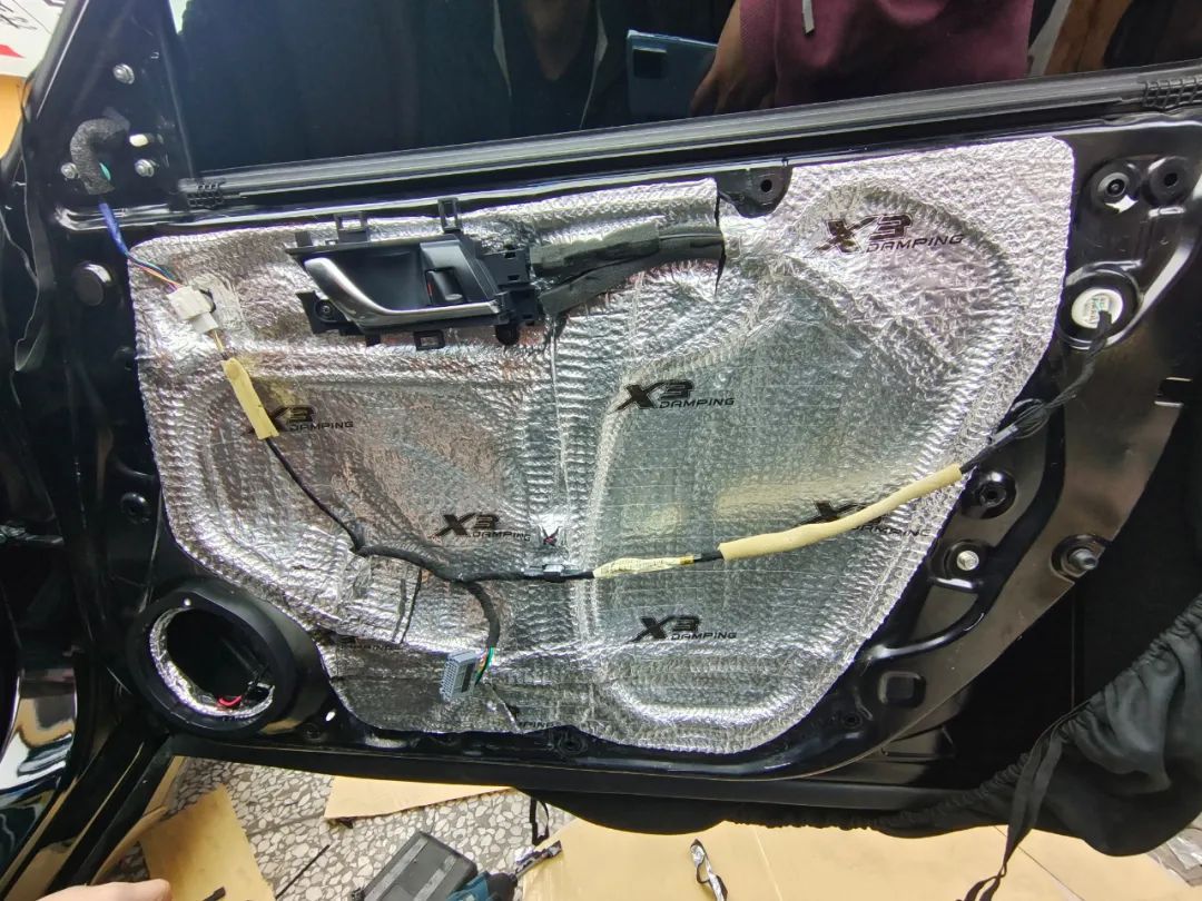 长春汽车音响改装宝马,雅阁德国彩虹音响喇叭