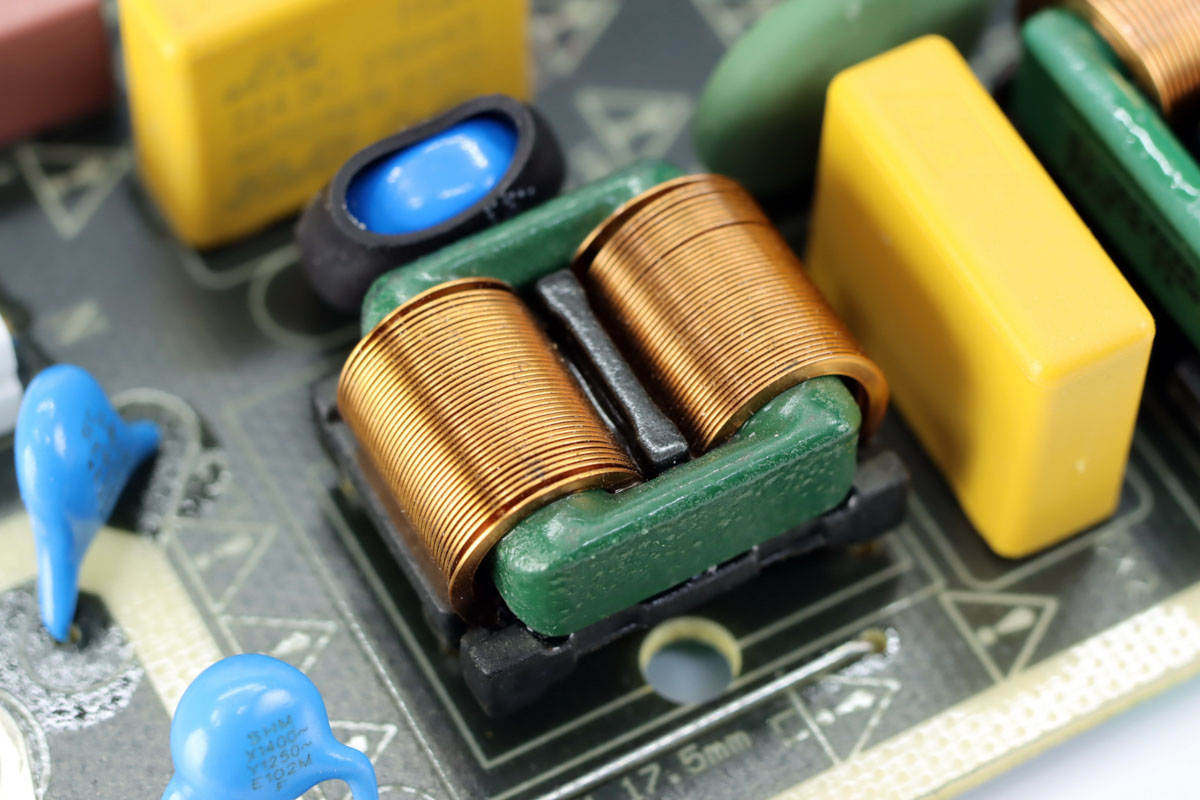 1799的红米k40靠谱吗,红米27寸2k显示器评测