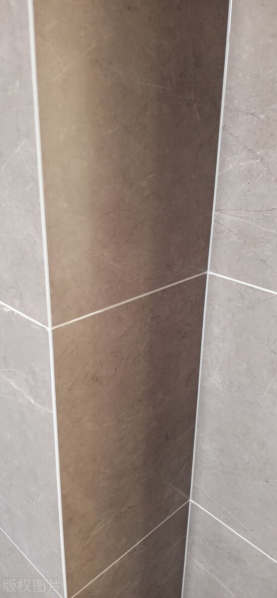 怎么区别美缝剂和环氧彩砂美缝,美缝是环氧彩砂好还是美缝剂好看