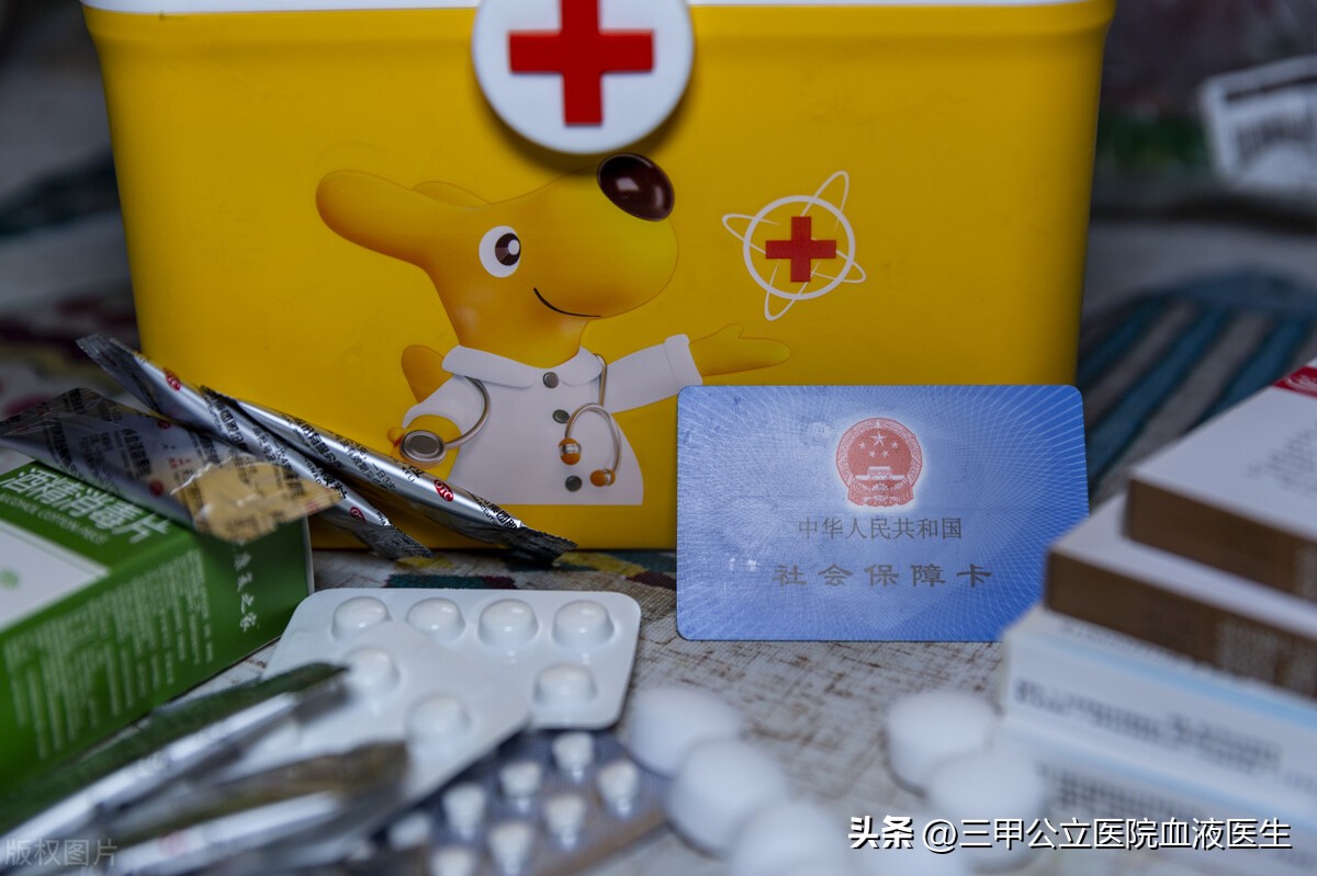 医生提醒药不可乱吃应规范治疗,医生提醒吃这些药很危险