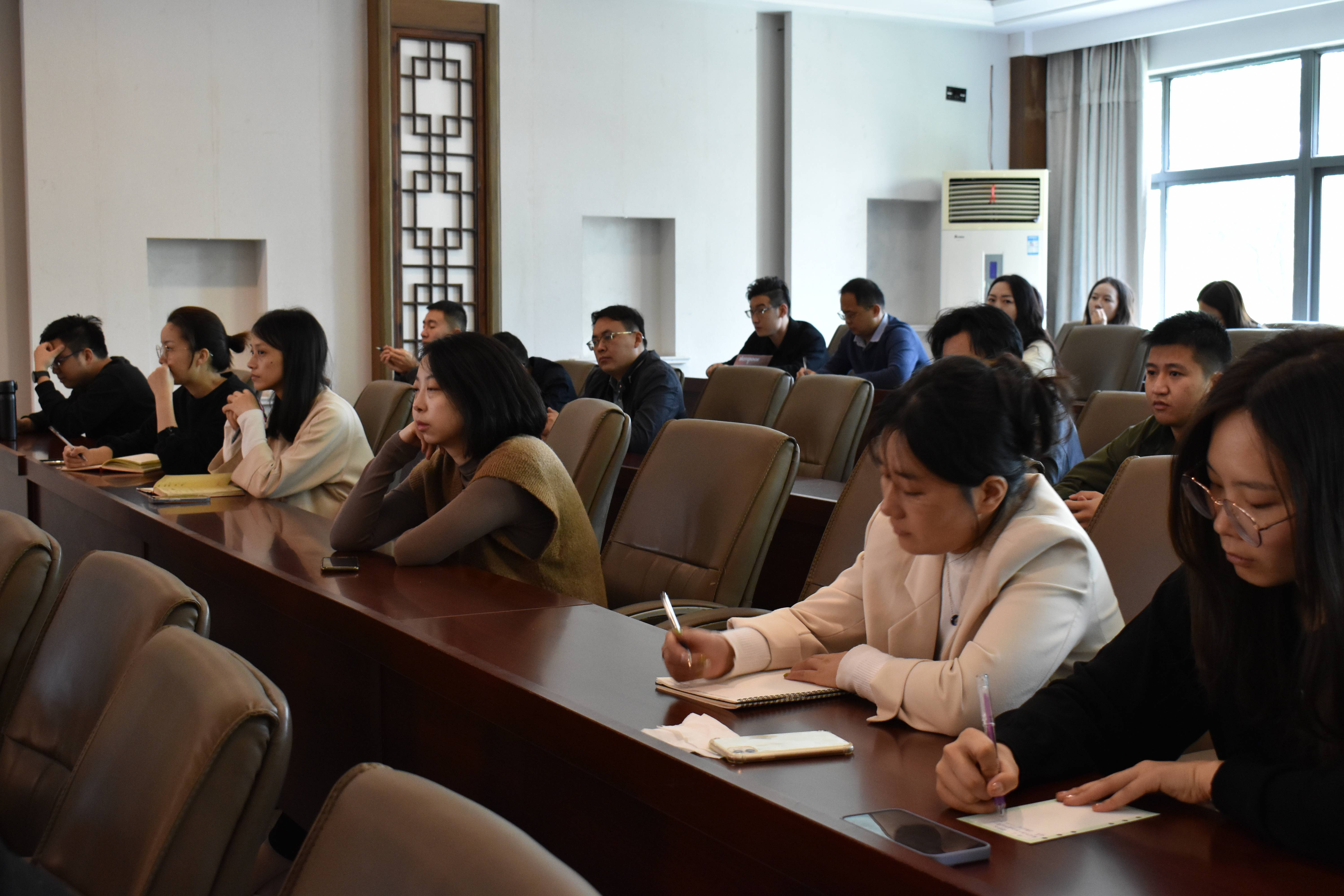 张新华蓝鸽,张新华蓝鸽集团