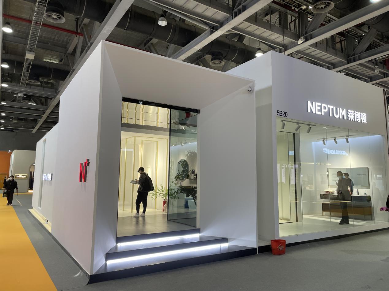 莱博顿弧形淋浴房,莱博顿圆弧形玻璃移门简易淋浴房