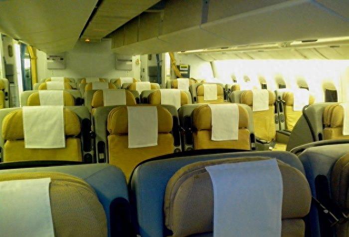 巴基斯坦航空遭网友炮轰:空姐因制作“不雅”视频,被停职