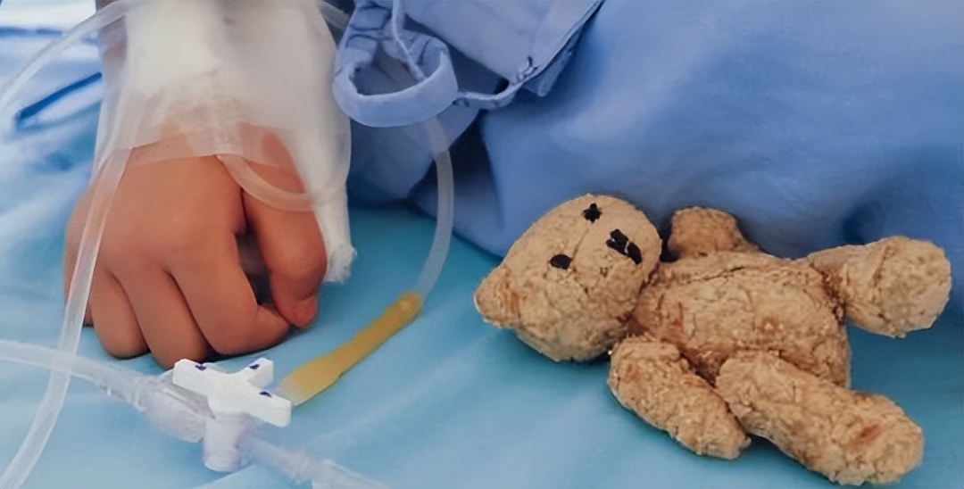 温馨提示疫情期间少出门,疫情防控减少外出温馨提示