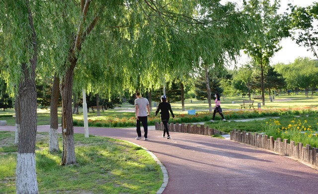 夫妻冷战男人逃避不沟通怎么解决,夫妻冷战老公不哄老婆怎么办