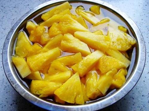 凤梨区别于菠萝的营养价值,煮熟菠萝的功效和营养价值