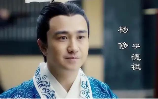 关于怎么和生性多疑的领导打交道,如何面对性格耿直的领导