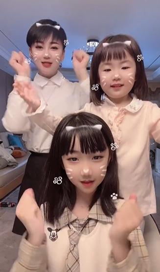 杨树林老婆照片对比,杨树林老婆同台演出