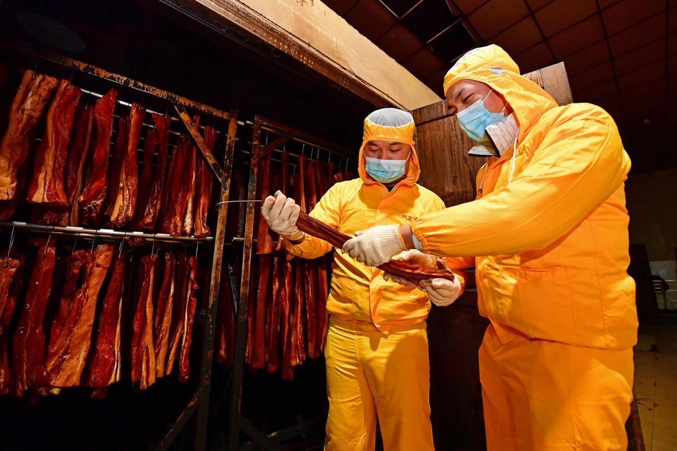 湖南腊味都有哪些,湖南腊味每天卖得火爆