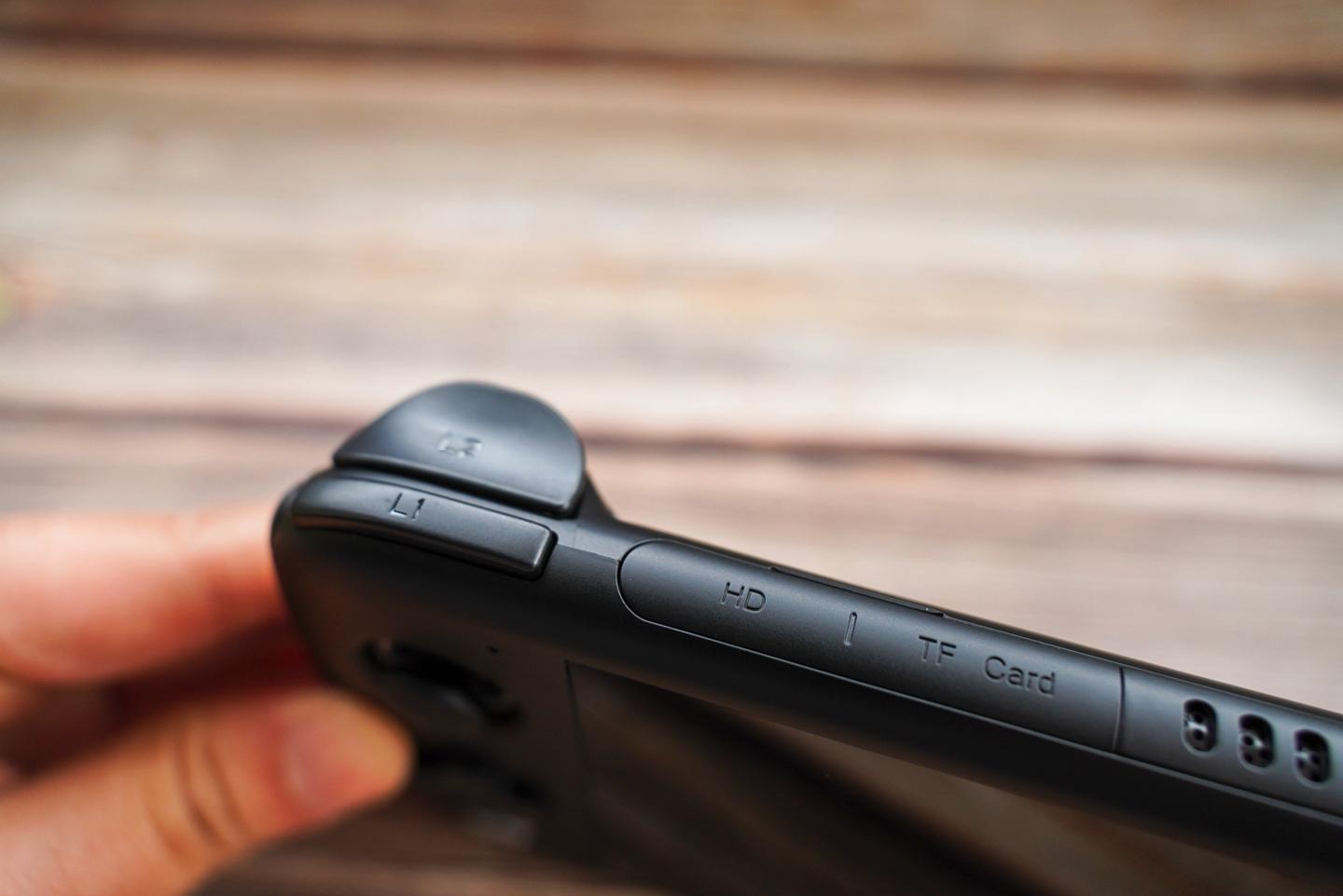 ayaneo安卓掌机评测,aynodin奥丁安卓游戏机测评