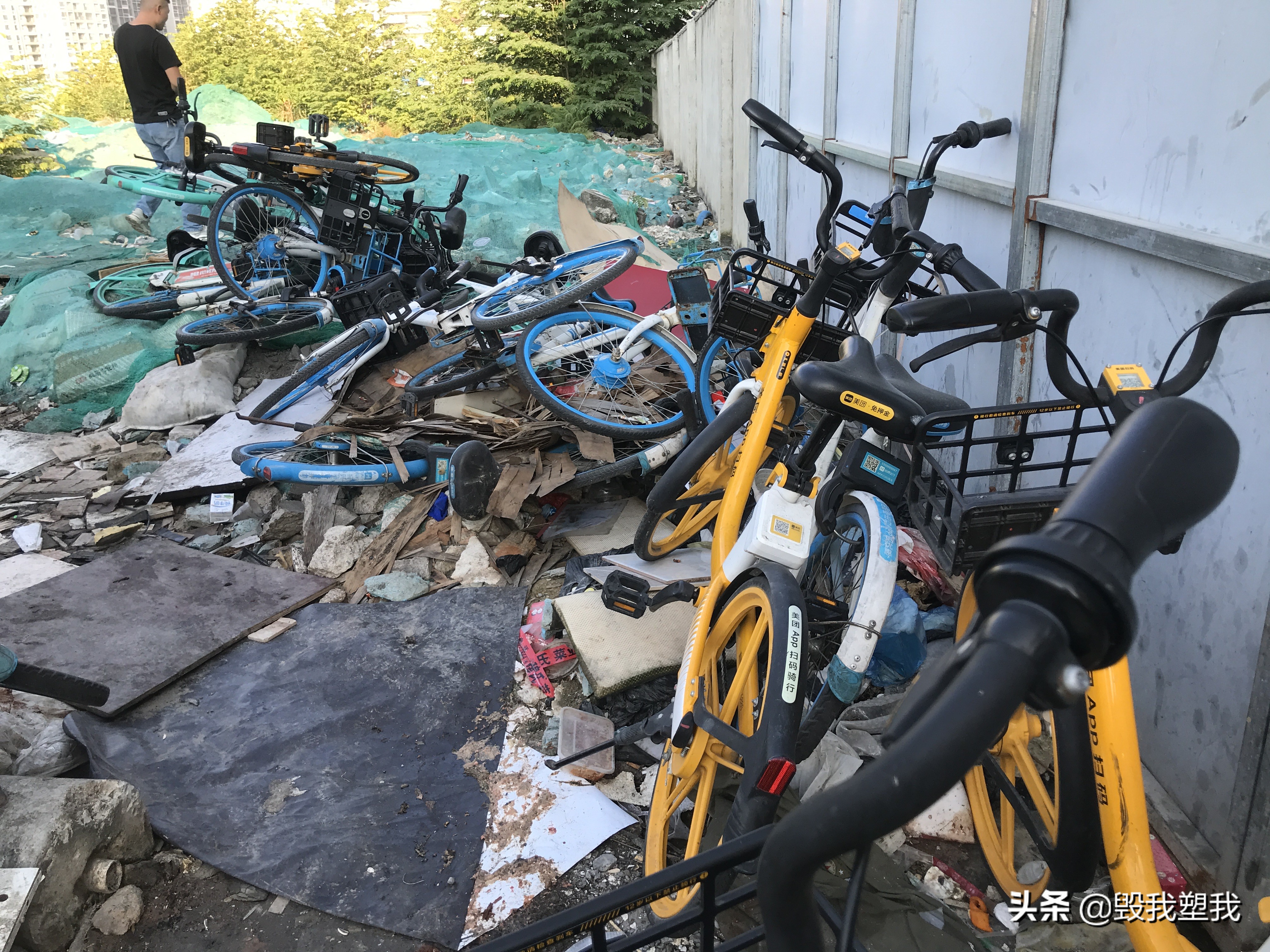 海南三亚街头真实视频,三亚街边小视频