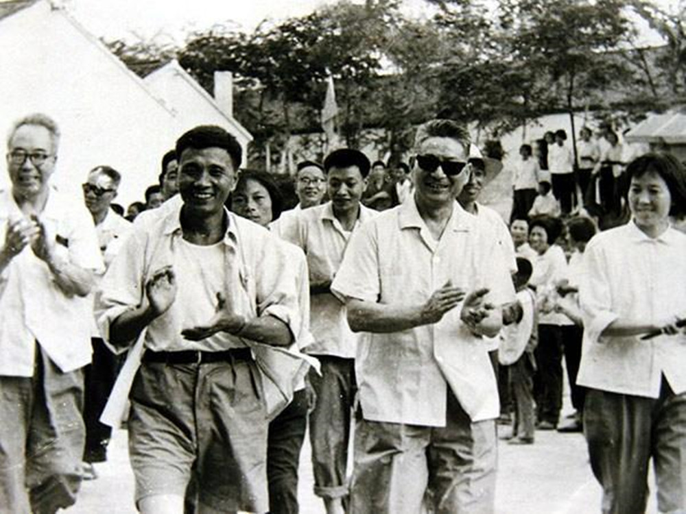 吴仁宝讲述华西村,华西村吴仁宝艰苦朴素