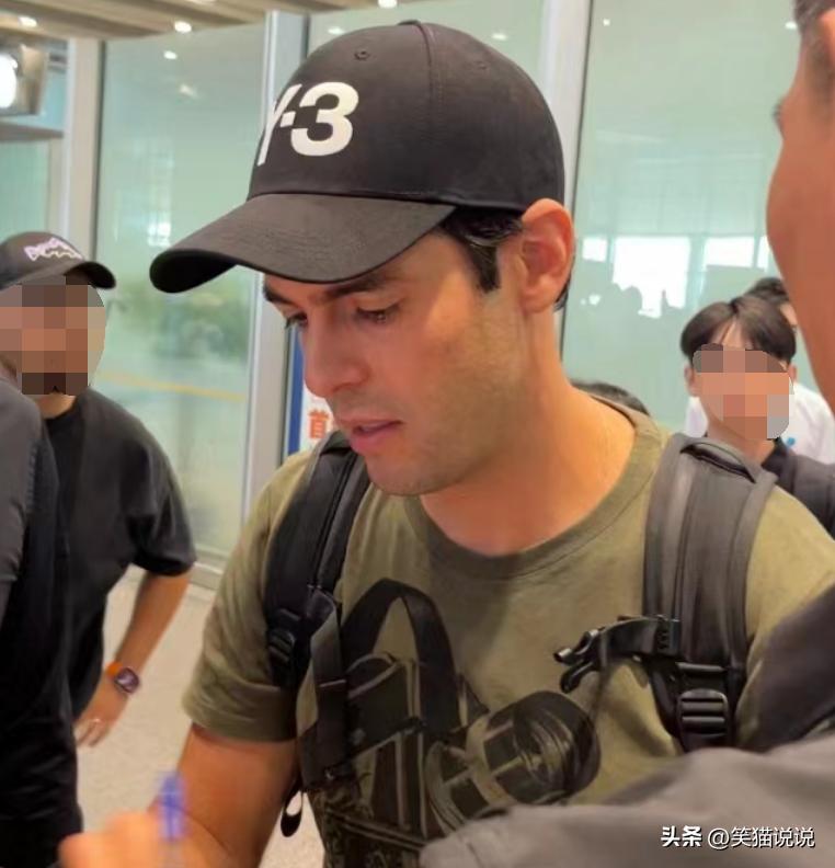 卡卡四十岁近照,卡卡身材现状