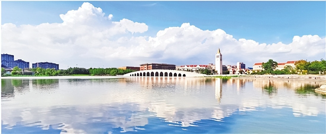 娴峰畞缁胯壊鍏矾,娴峰畞鍕囩珛娼ご