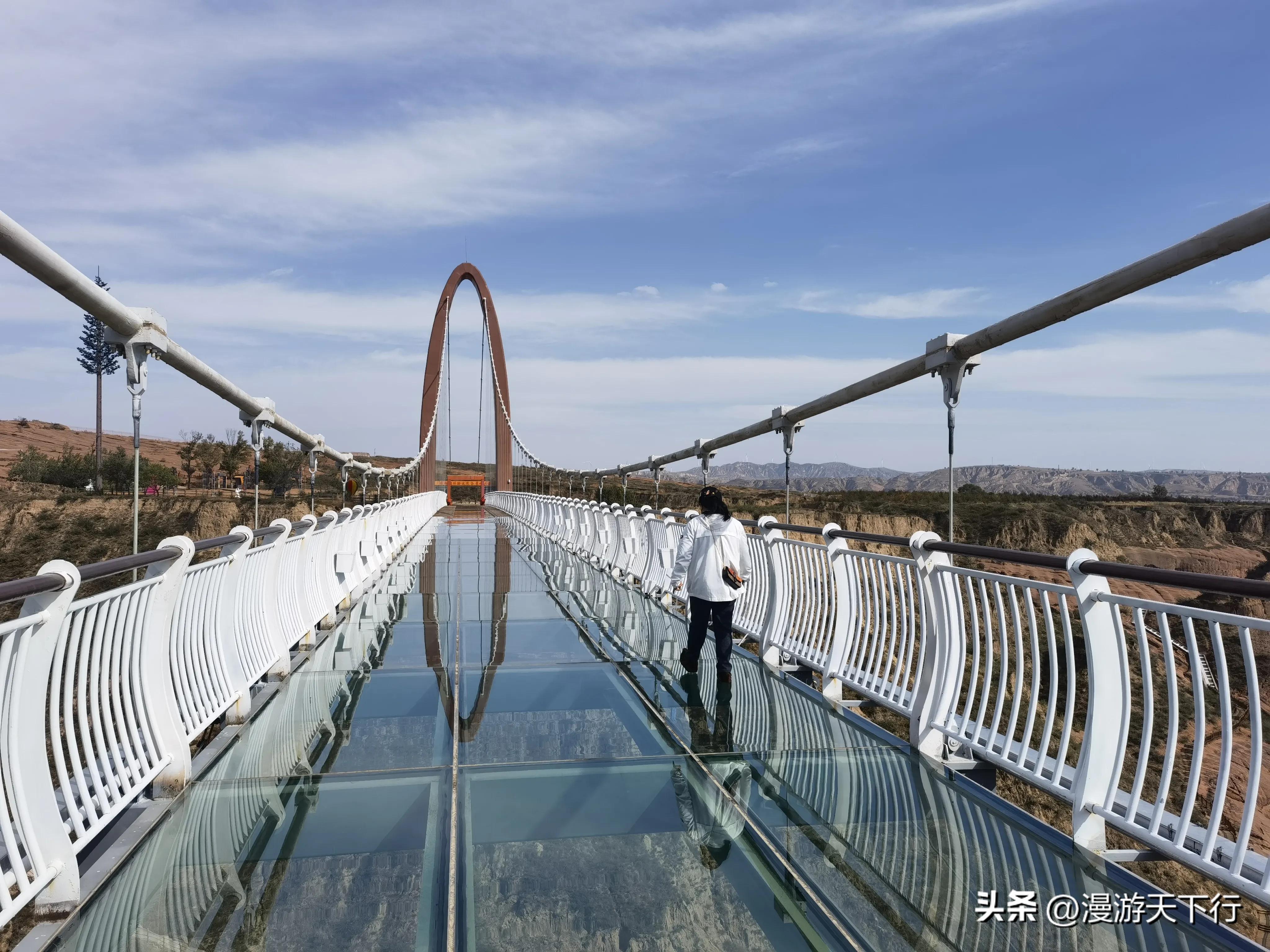 靖边出发去波浪谷一天游玩攻略,什么时间去靖边的波浪谷玩最合适