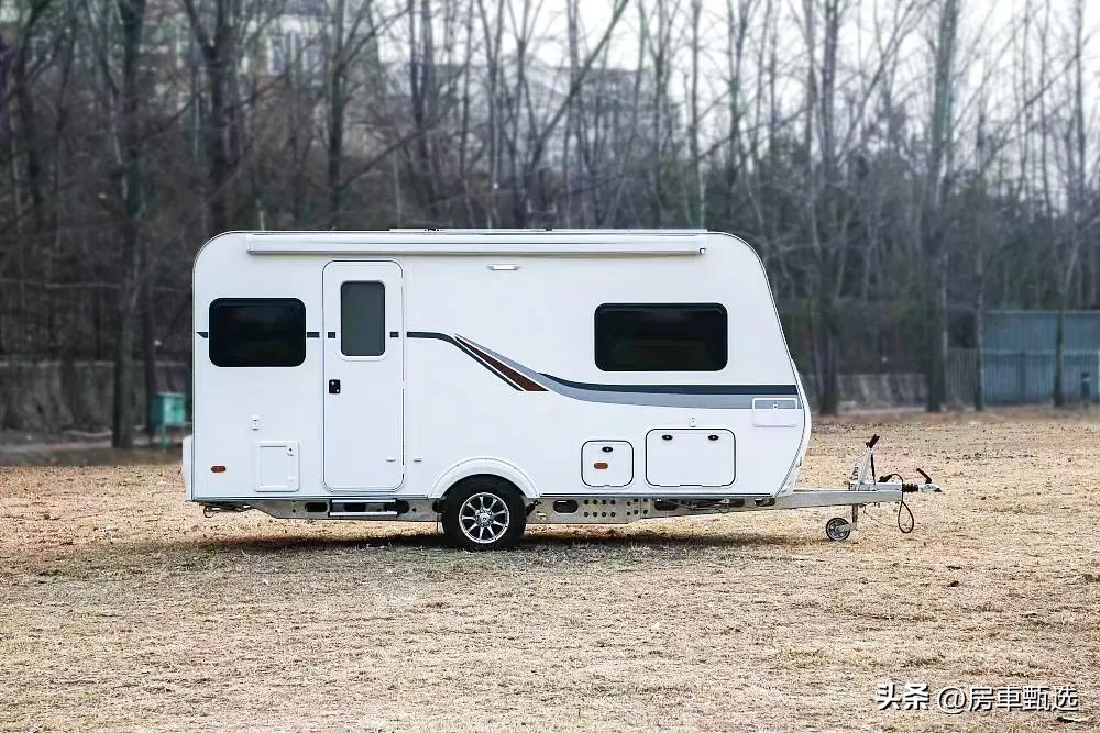 豪华型干湿分离房车,爱旅490拖挂房车价格