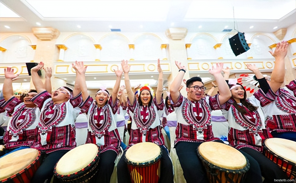 趣味团建户外拓展活动,趣味团建拓展户外活动