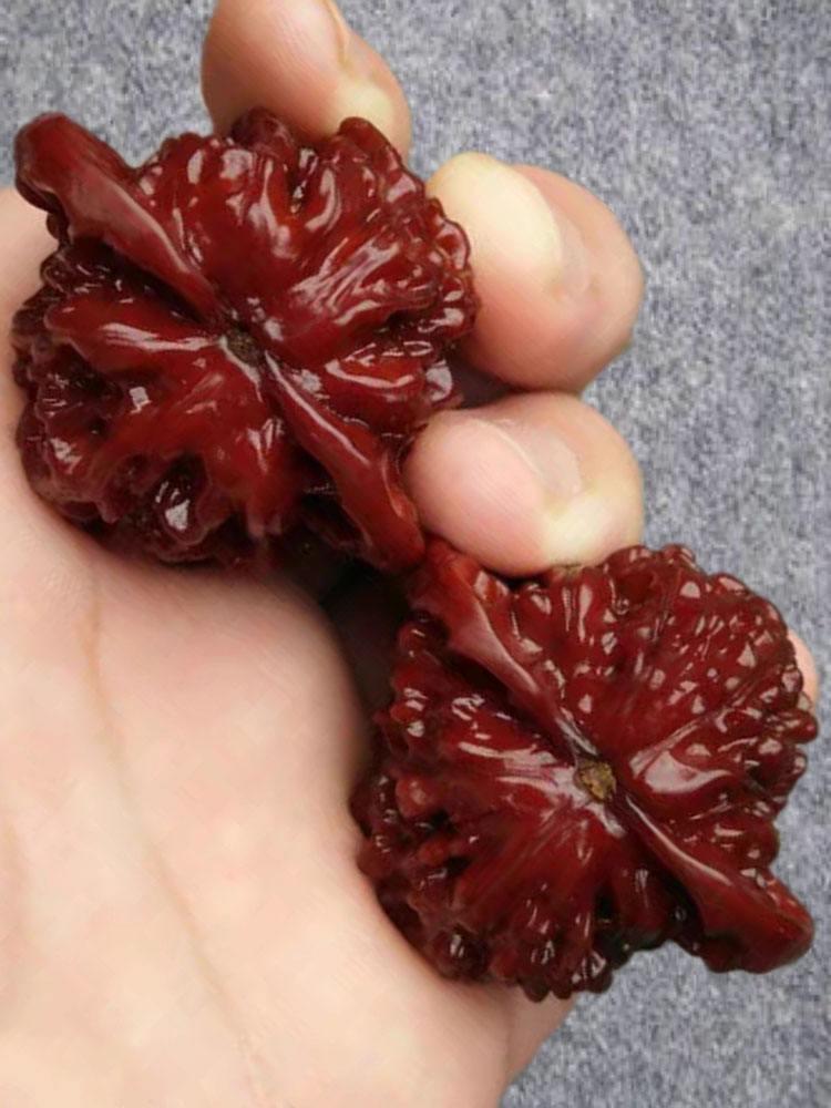 喜欢出汗的人适合哪种文玩,喜欢汗水的文玩有哪些