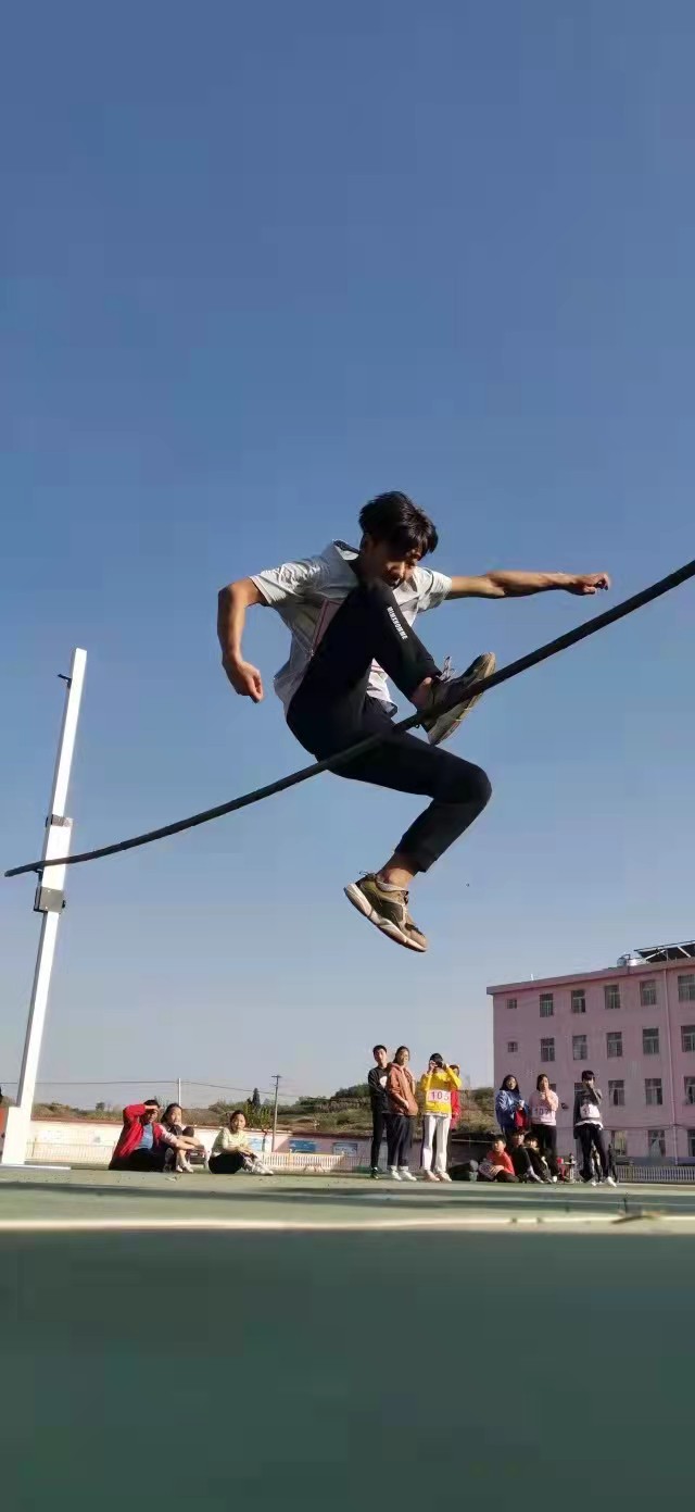 洛南体育运动中心项目进展情况,洛南县体育中心项目