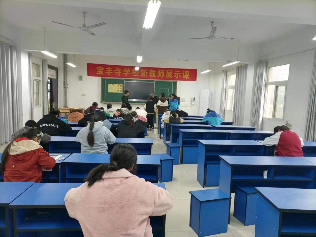 展书法之美现国粹之韵,展书法之美现国粹之韵手抄报文字