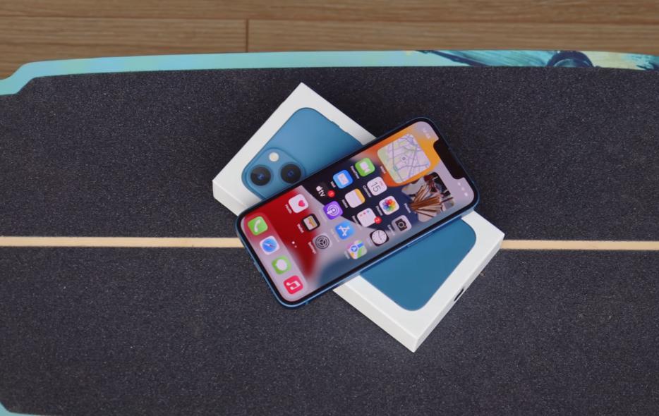 iphone13mini大屏幕,从5.4英寸换到6.7英寸