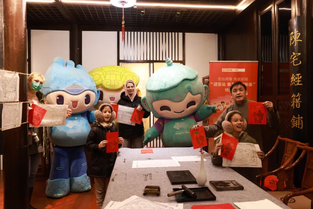 亚运吉祥物宸宸的灵感来自于哪里,亚运吉祥物宸宸怎么用粘土捏