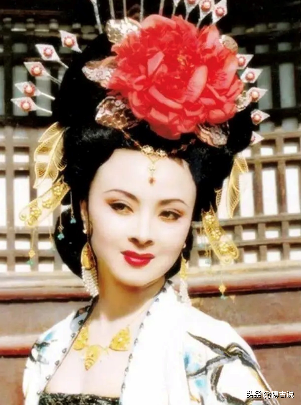 “东方美神”最后时光:自费27万执意从美回国,落地5天魂归故里