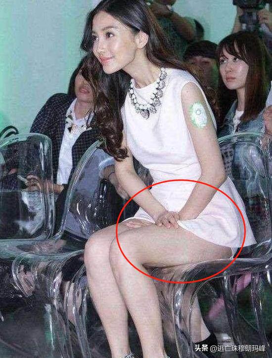 这些女明星真是把“诱惑”玩到了极限,半露*裤内**、露下乳?