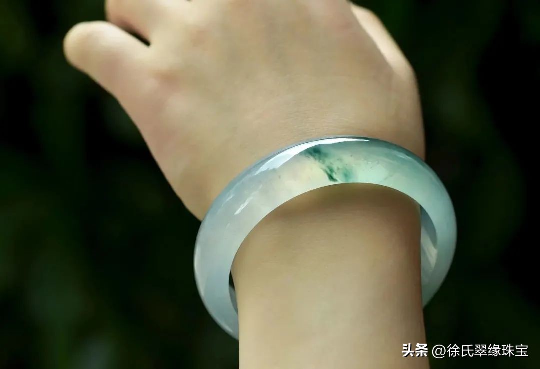 新手镯真漂亮,最近入手最好看的手镯