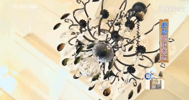 一定要让自己看起来很有钱的样子,让你的照片变得看起来很高级