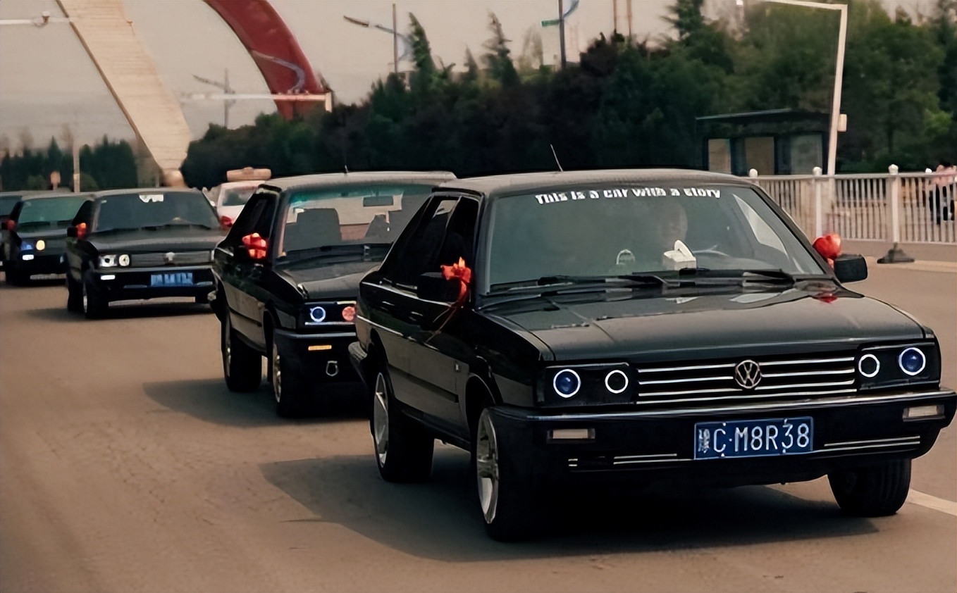 引进大众桑塔纳时的定价,桑塔纳德方最初定价