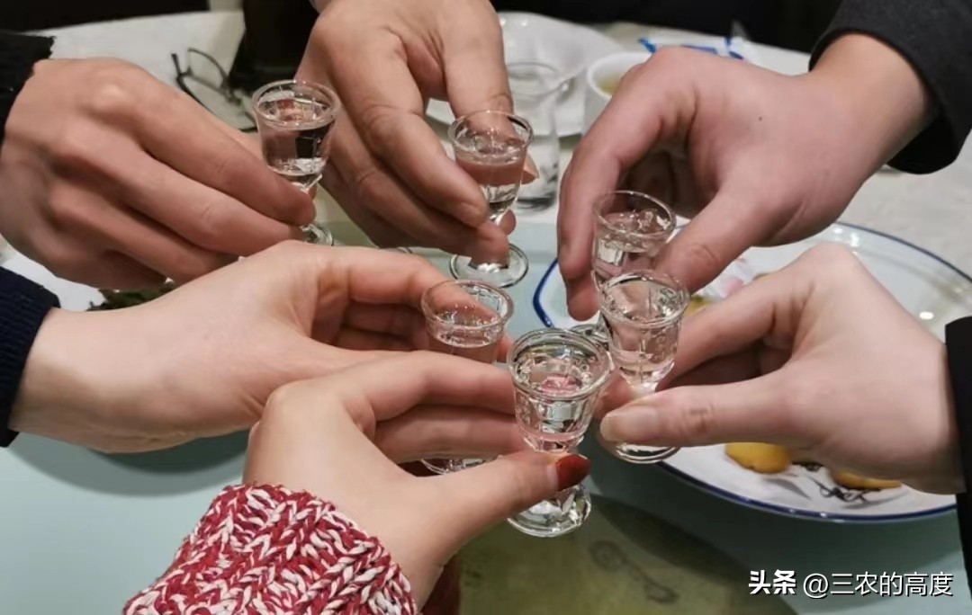 河南人喝酒规矩有哪些,跟河南人喝酒一定要牢记3个规矩