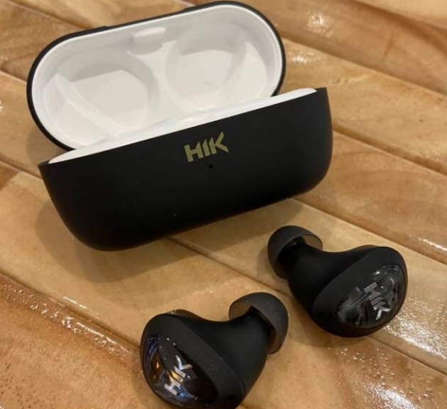 便宜好用的头戴式蓝牙耳机测评,体验超香高性价蓝牙耳机颜值并存