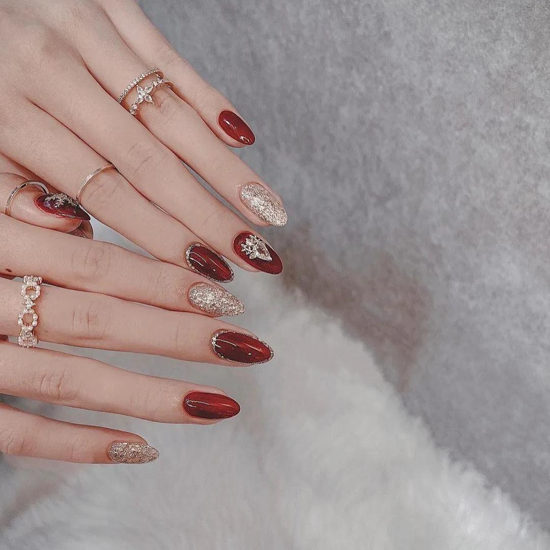 沈阳美甲培训教程分享,零基础学美甲沈阳美甲培训学校